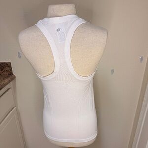 Athleta Razorback Tank Top Womens Size Small White Mesh Stretch Sleeveless